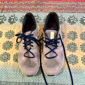 On Running Light Gray Sneakers with Navy Laces